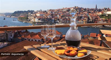 Porto miesto vaizdas su Douro upe