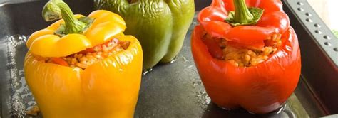 įdarytos paprikos su jautienos faršu ir ryžiais