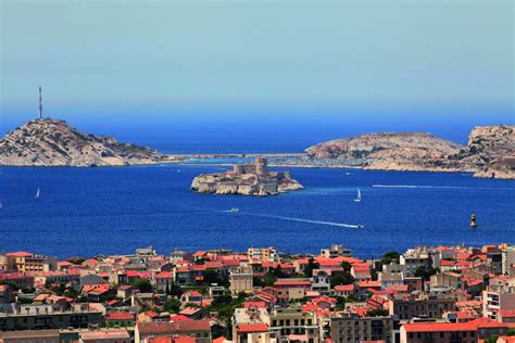 Marselio panorama su Les Îles salomis ir Ifo tvirtove