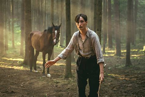 Kadras iš filmo „Dievas yra, jos vardas Petrunija“